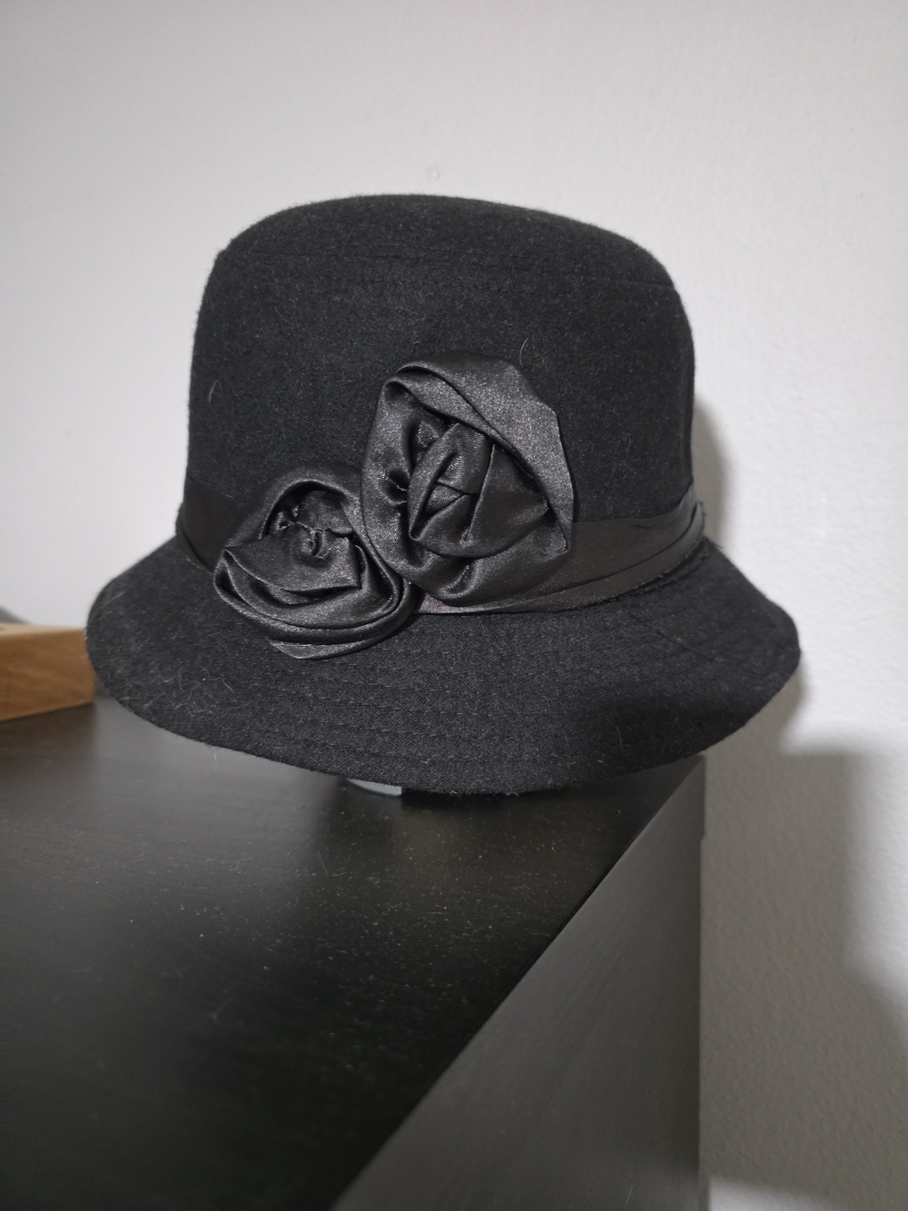 Classic Black Felt Cloche Hat with Flower Accent